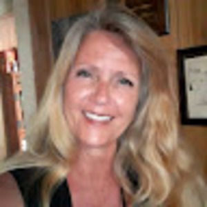 Meet your Posher, Debra